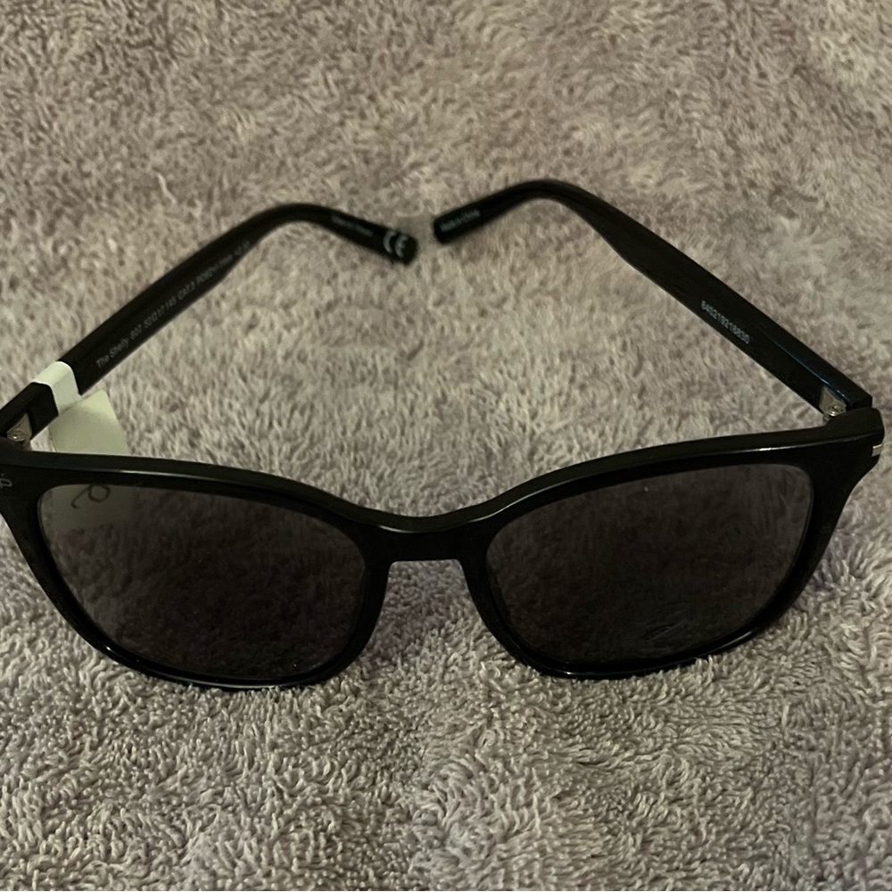 Prive Revaux Reading Sunglasses NWOT